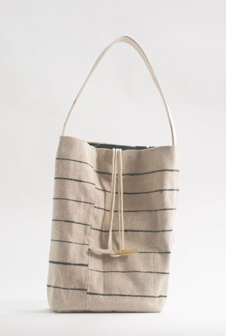 naone トートバッグ ー 名付け親の花壇 ー 04