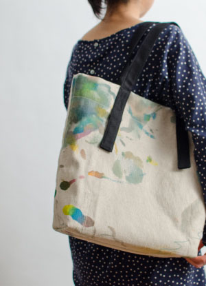 naone トートバッグ ー 遥かに架かる黒リボン ー 09