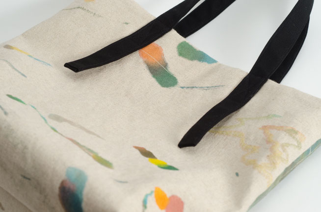 naone トートバッグ ー 遥かに架かる黒リボン ー 01