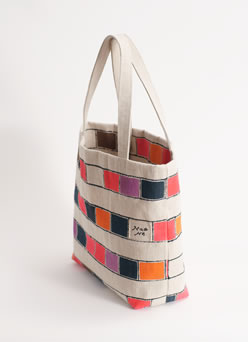 naone トートバッグ ー 砂糖菓子の小道 ー 07